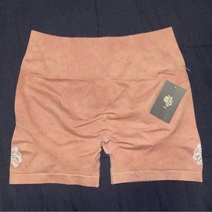 She Wolves Forever Seamless Everson Shorts in Mauve Marble